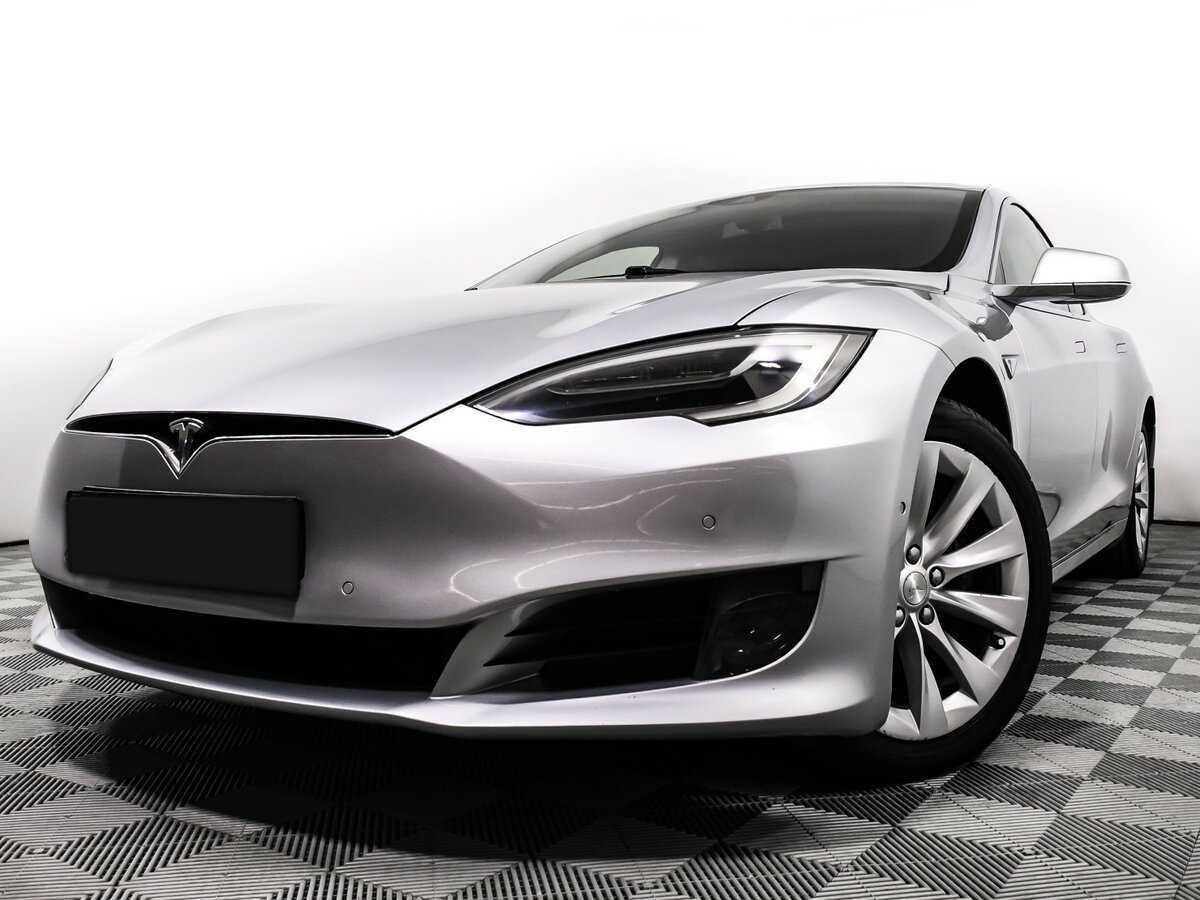 Tesla Model S с пробегом — 2016 год. Фото: #17