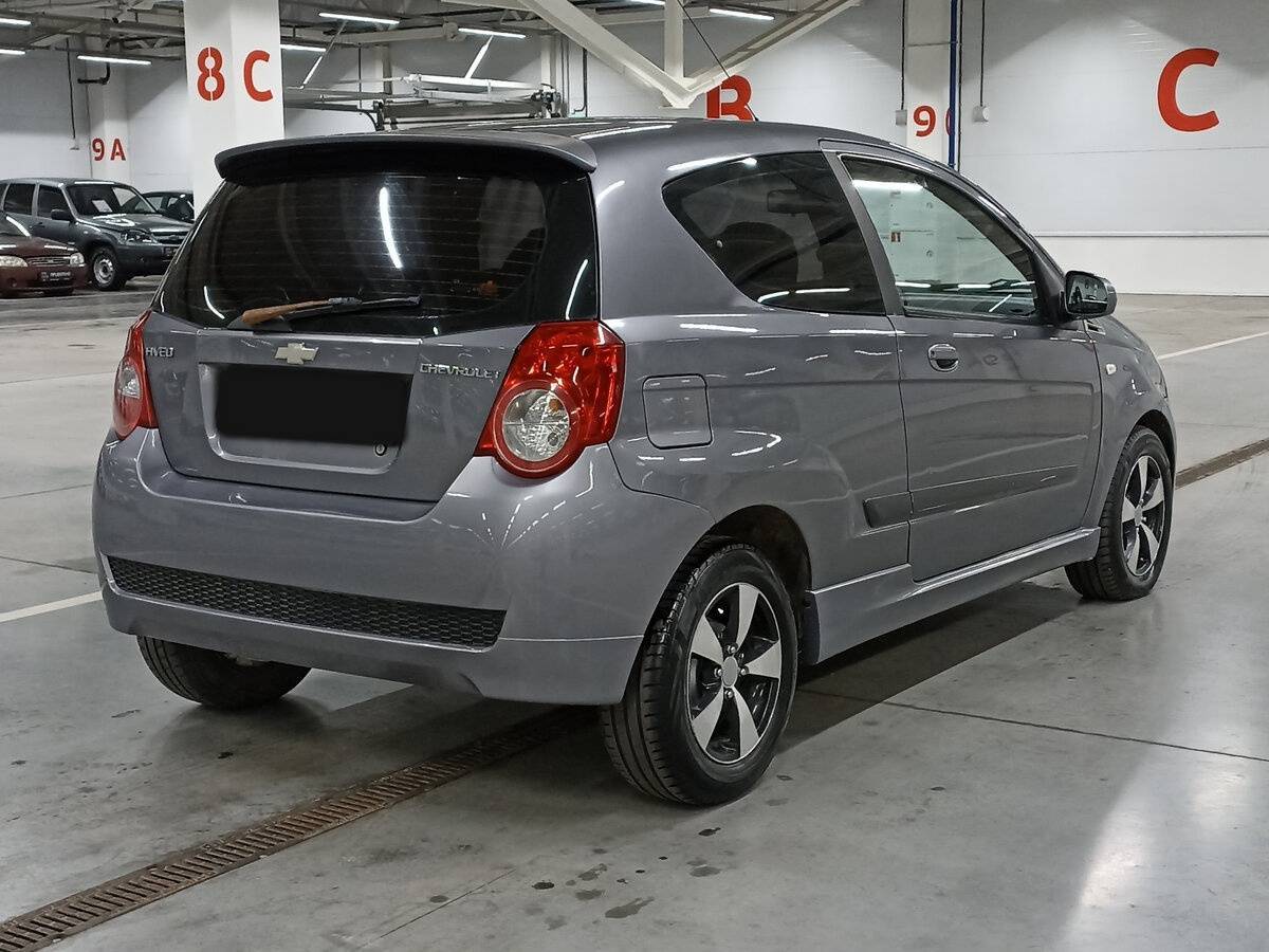 Chevrolet Aveo с пробегом — 2008 год. Фото: #4