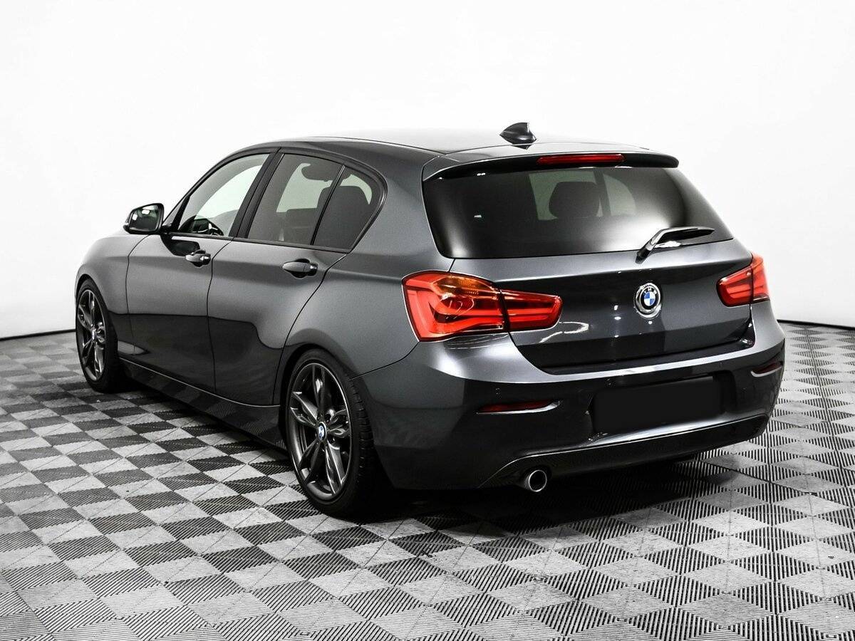 BMW 1 серии с пробегом — 2018 год. Фото: #6