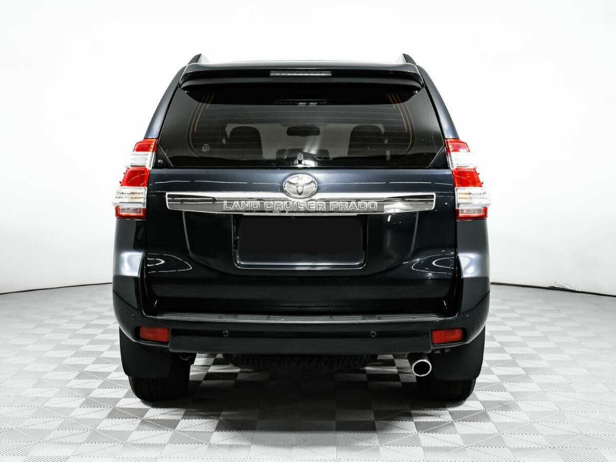 Toyota Land Cruiser Prado с пробегом — 2015 год. Фото: #5