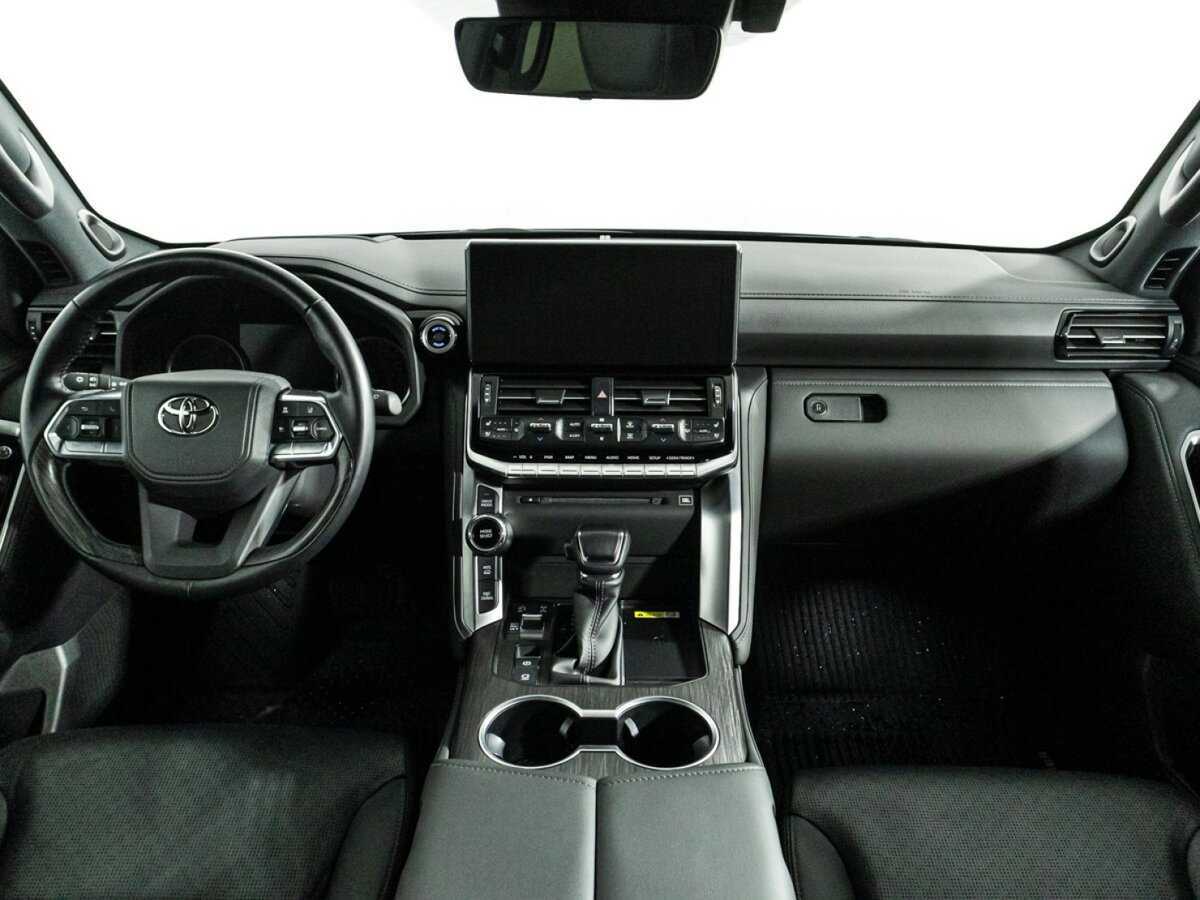 Toyota Land Cruiser с пробегом — 2021 год. Фото: #12