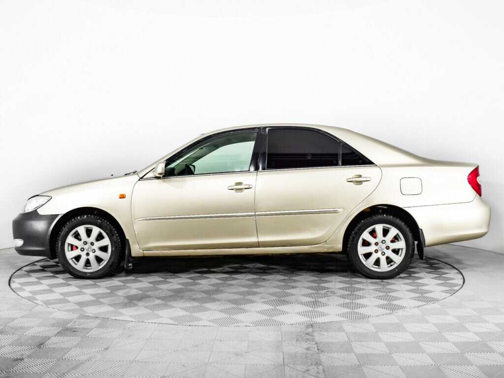 Toyota Camry с пробегом — 2004 год. Фото: #7