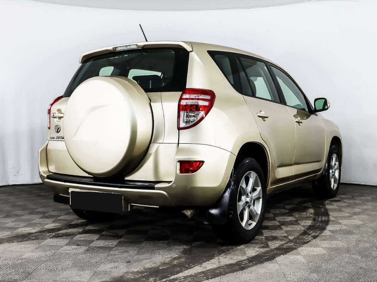 Toyota RAV4 с пробегом — 2010 год. Фото: #4