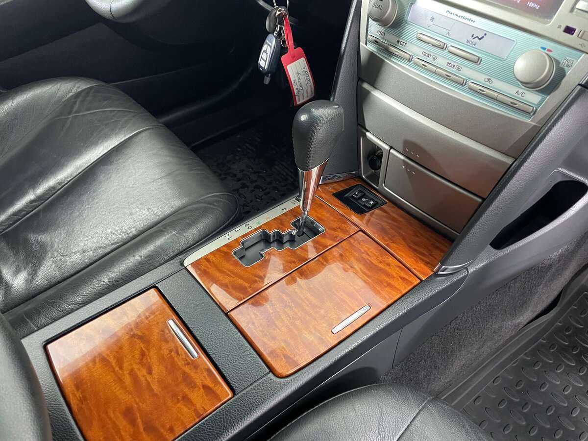 Toyota Camry с пробегом — 2008 год. Фото: #14