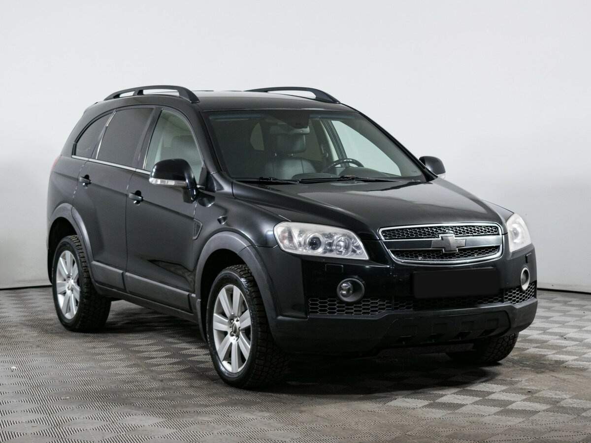 Chevrolet Captiva с пробегом — 2008 год. Фото: #2