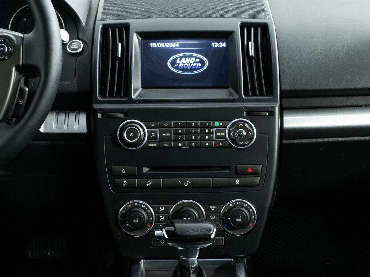 Land Rover Freelander с пробегом — 2013 год. Фото: #12