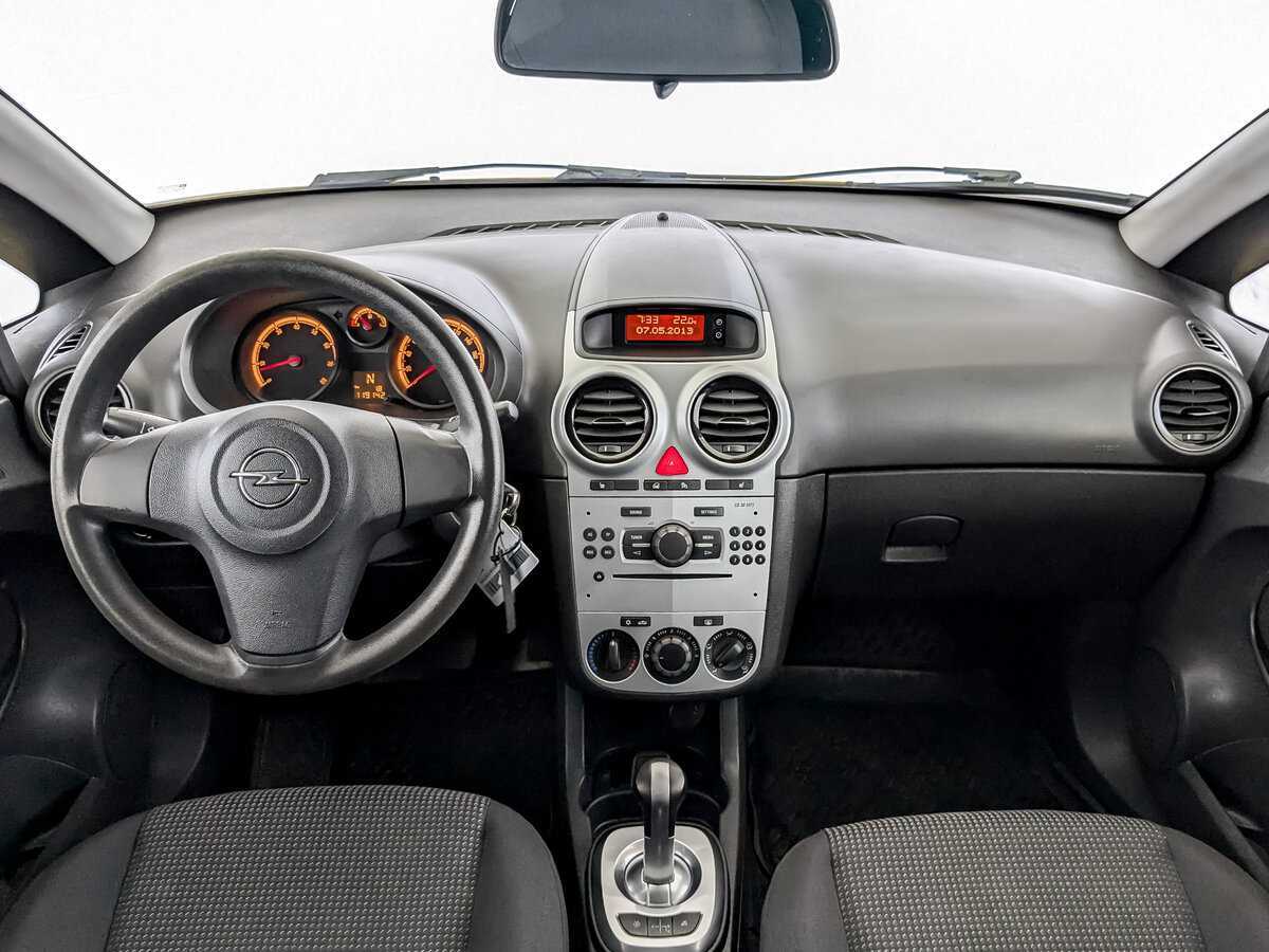 Opel Corsa с пробегом — 2013 год. Фото: #13
