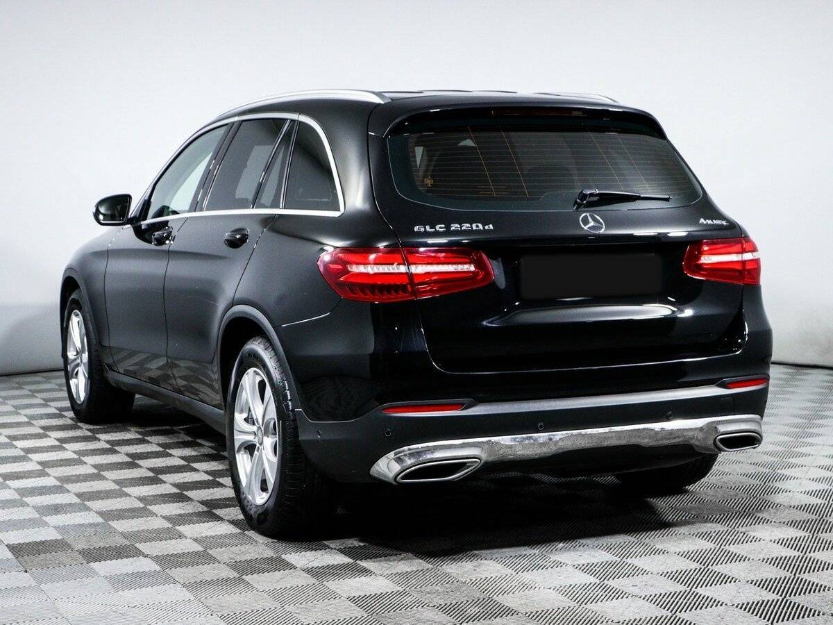 Mercedes-Benz GLC с пробегом — 2015 год. Фото: #6