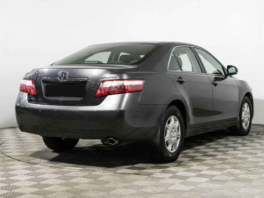 Toyota Camry с пробегом — 2010 год. Фото: #4