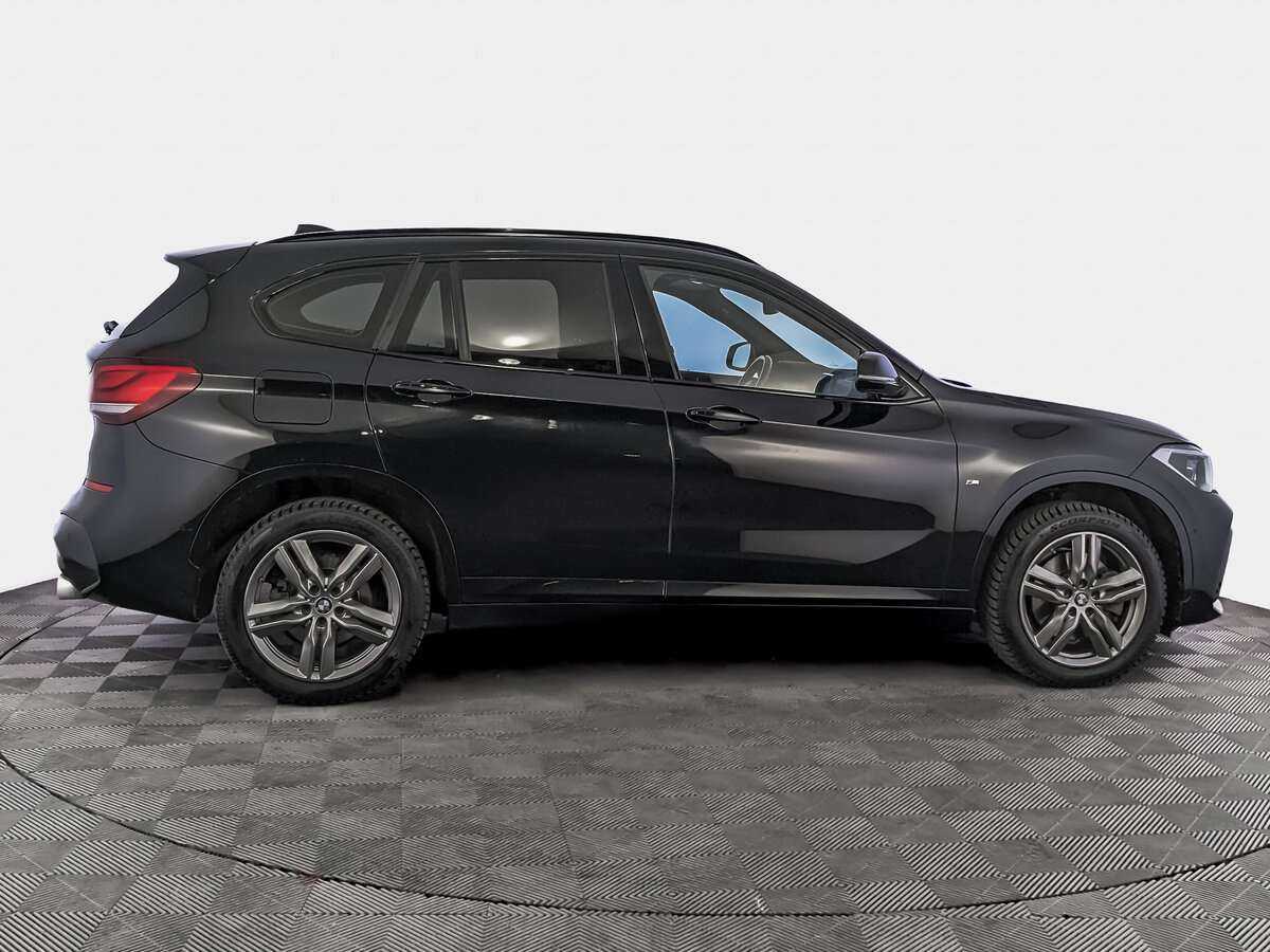 BMW X1 с пробегом — 2020 год. Фото: #3