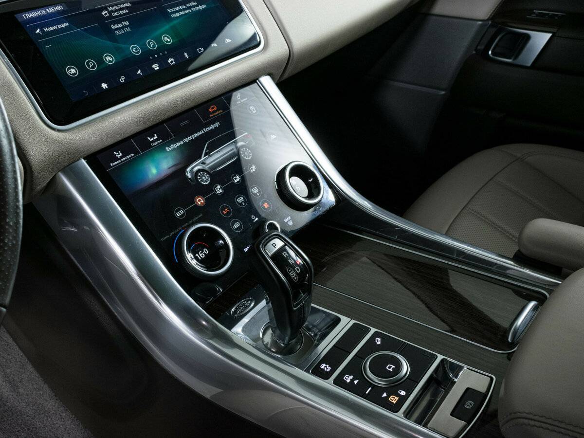 Land Rover Range Rover Sport с пробегом — 2018 год. Фото: #15