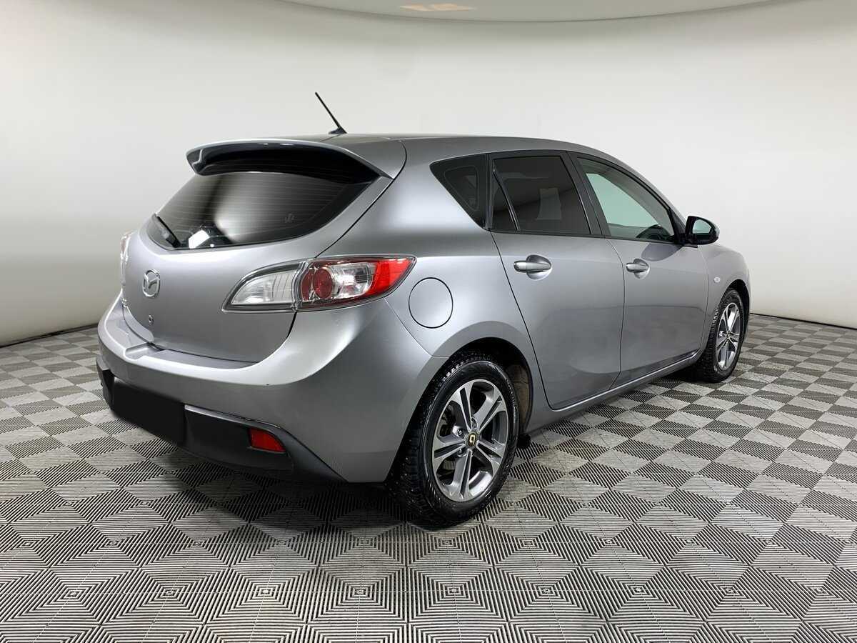 Mazda 3 с пробегом — 2011 год. Фото: #4