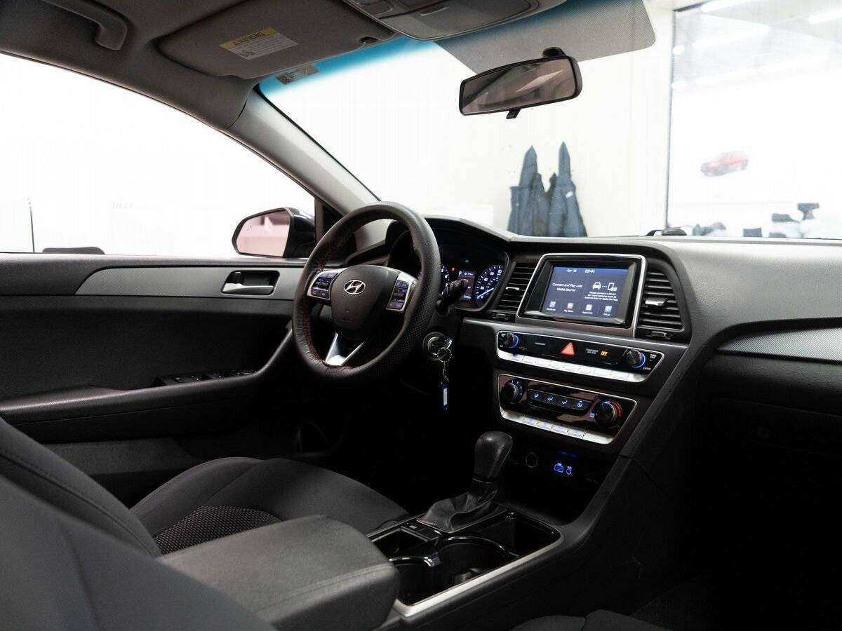 Hyundai Sonata с пробегом — 2018 год. Фото: #15
