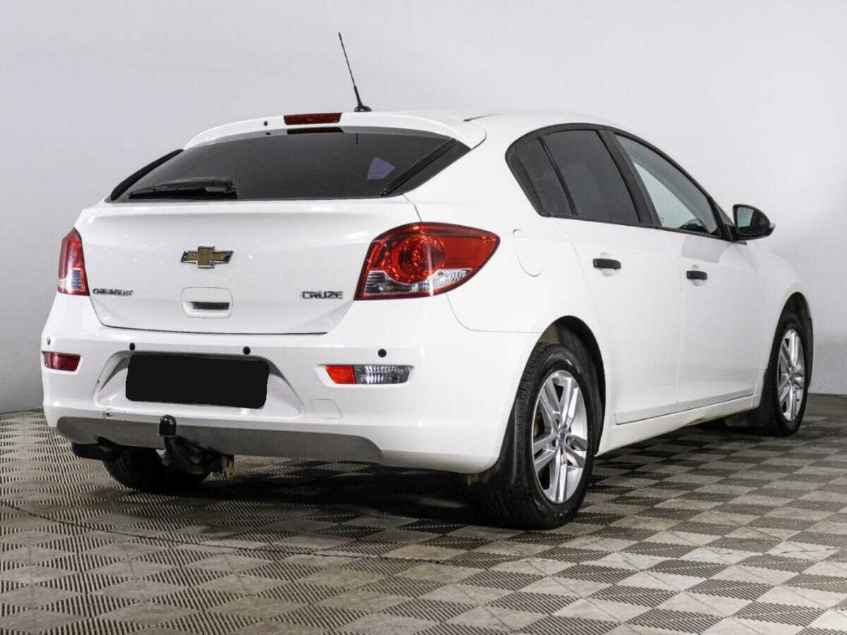 Chevrolet Cruze с пробегом — 2013 год. Фото: #4