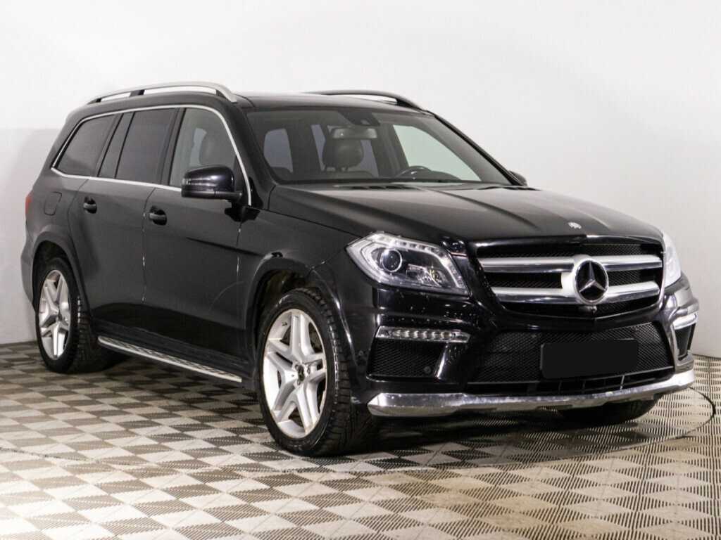 Mercedes-Benz GL-Класс с пробегом — 2015 год. Фото: #2