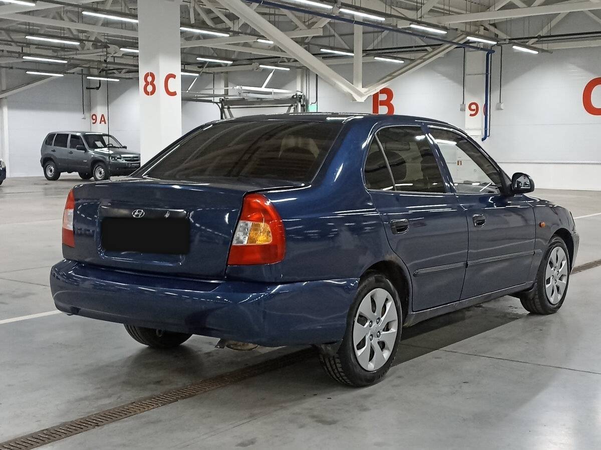 Hyundai Accent с пробегом — 2008 год. Фото: #4