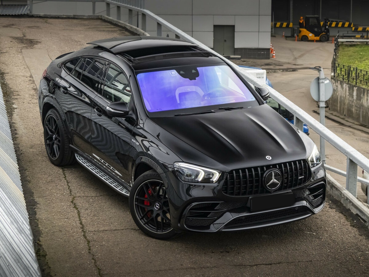 Mercedes-Benz GLE Coupe AMG с пробегом — 2021 год. Фото: #4