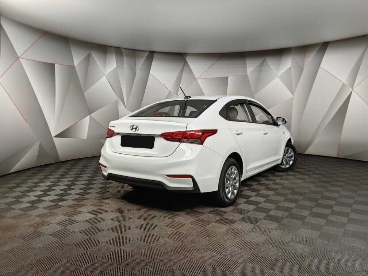 Hyundai Solaris с пробегом — 2019 год. Фото: #1