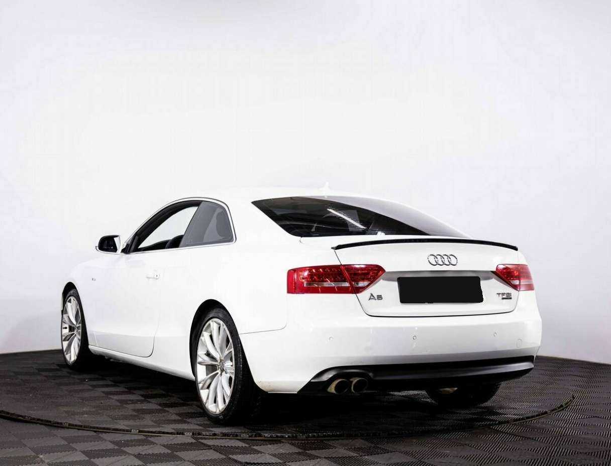 Audi A5 с пробегом — 2011 год. Фото: #3