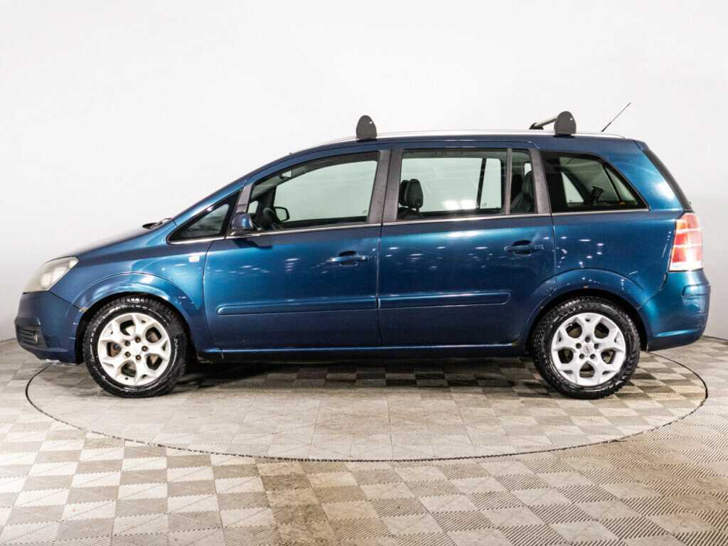 Opel Zafira с пробегом — 2007 год. Фото: #7