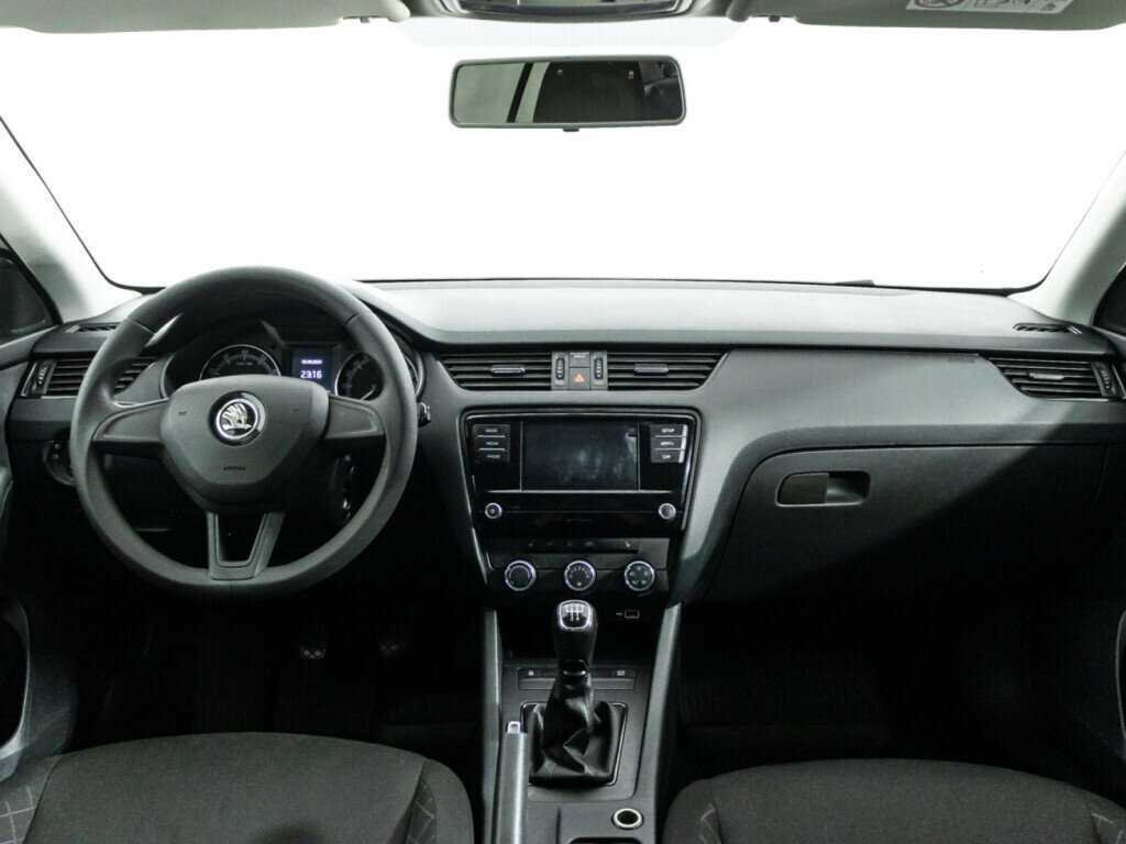 Skoda Octavia с пробегом — 2018 год. Фото: #12