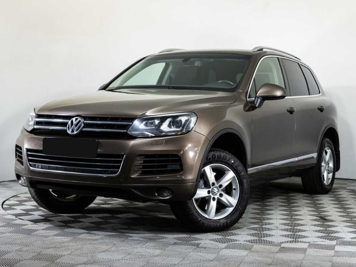 Volkswagen Touareg с пробегом — 2011 год. Фото: #0