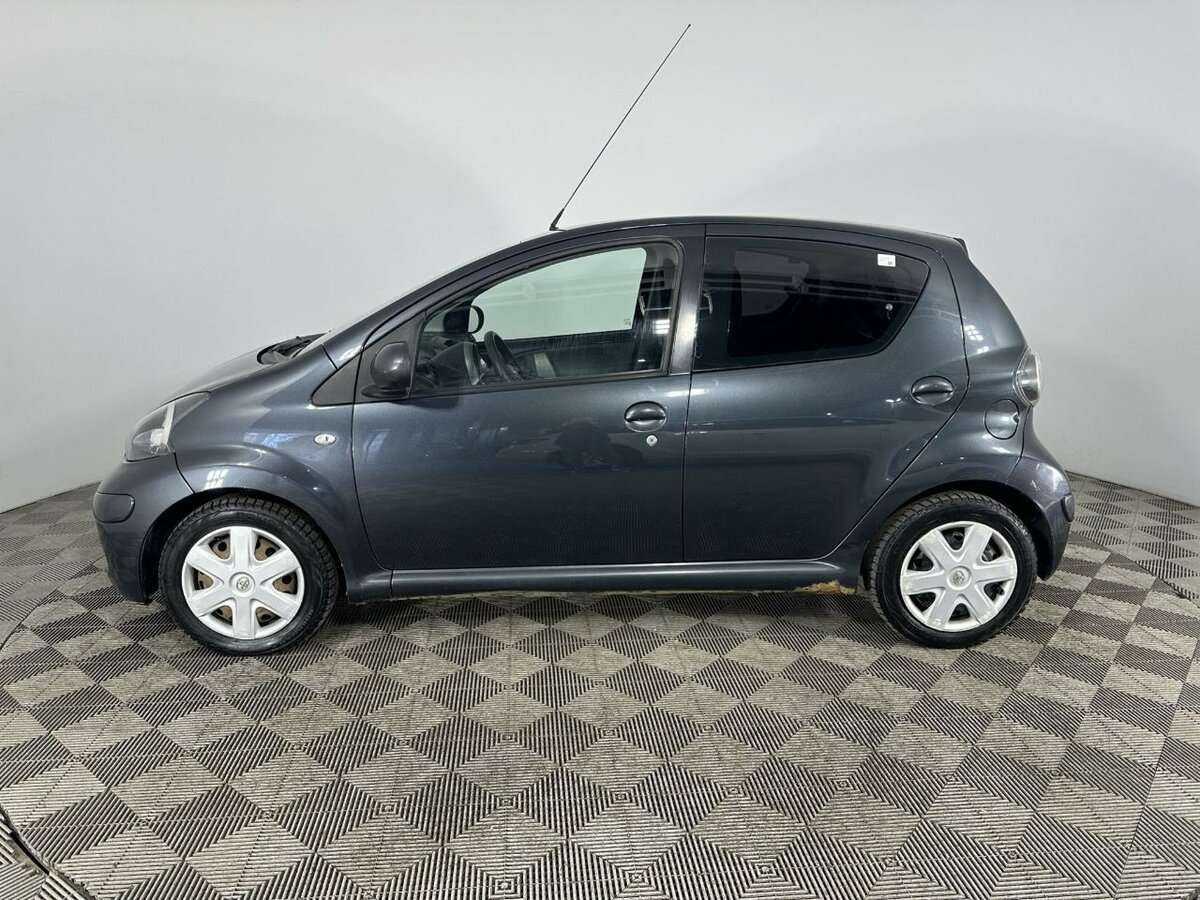 Toyota Aygo с пробегом — 2008 год. Фото: #4