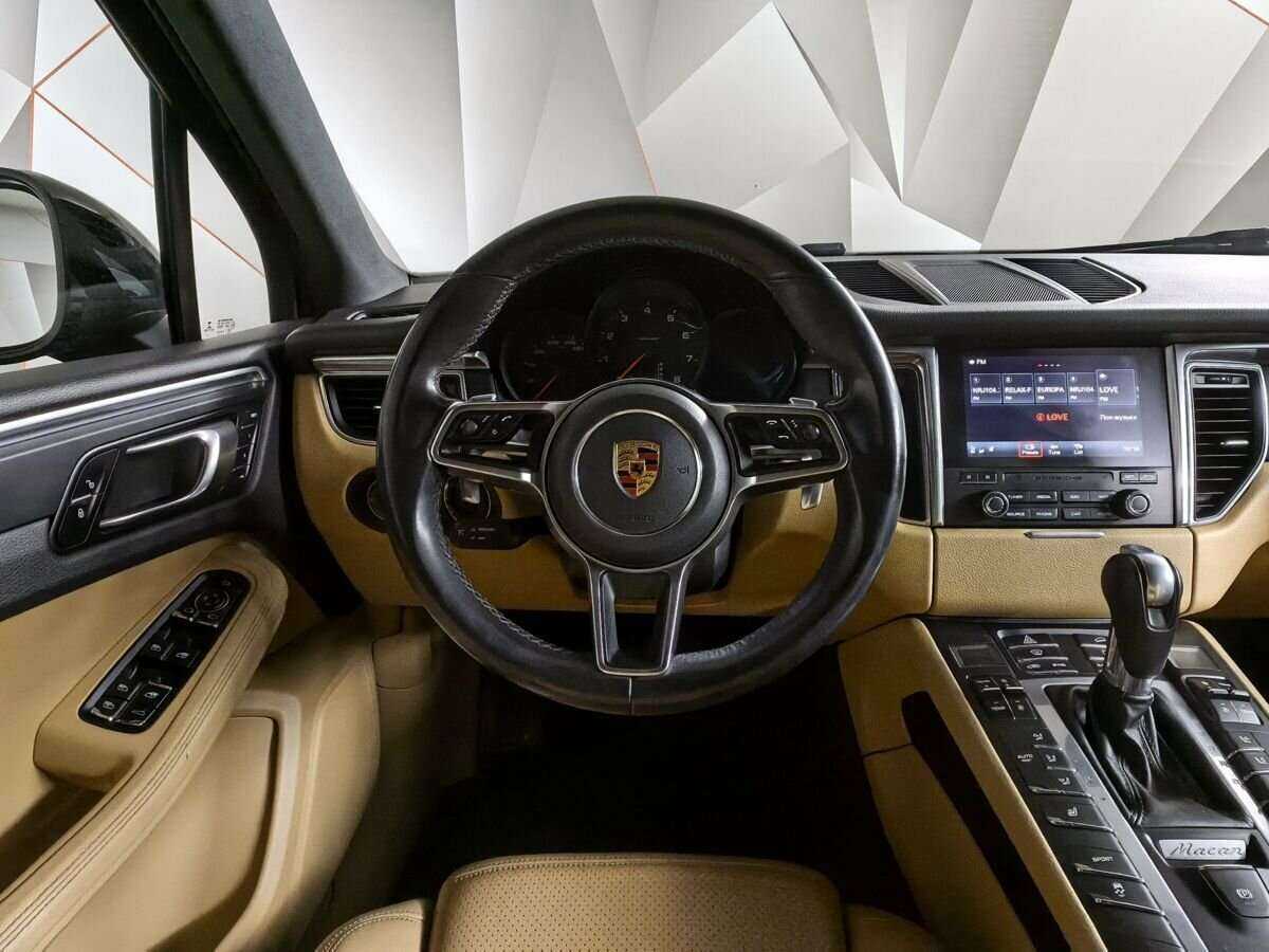 Porsche Macan с пробегом — 2018 год. Фото: #14