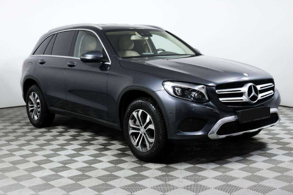 Mercedes-Benz GLC с пробегом — 2015 год. Фото: #2