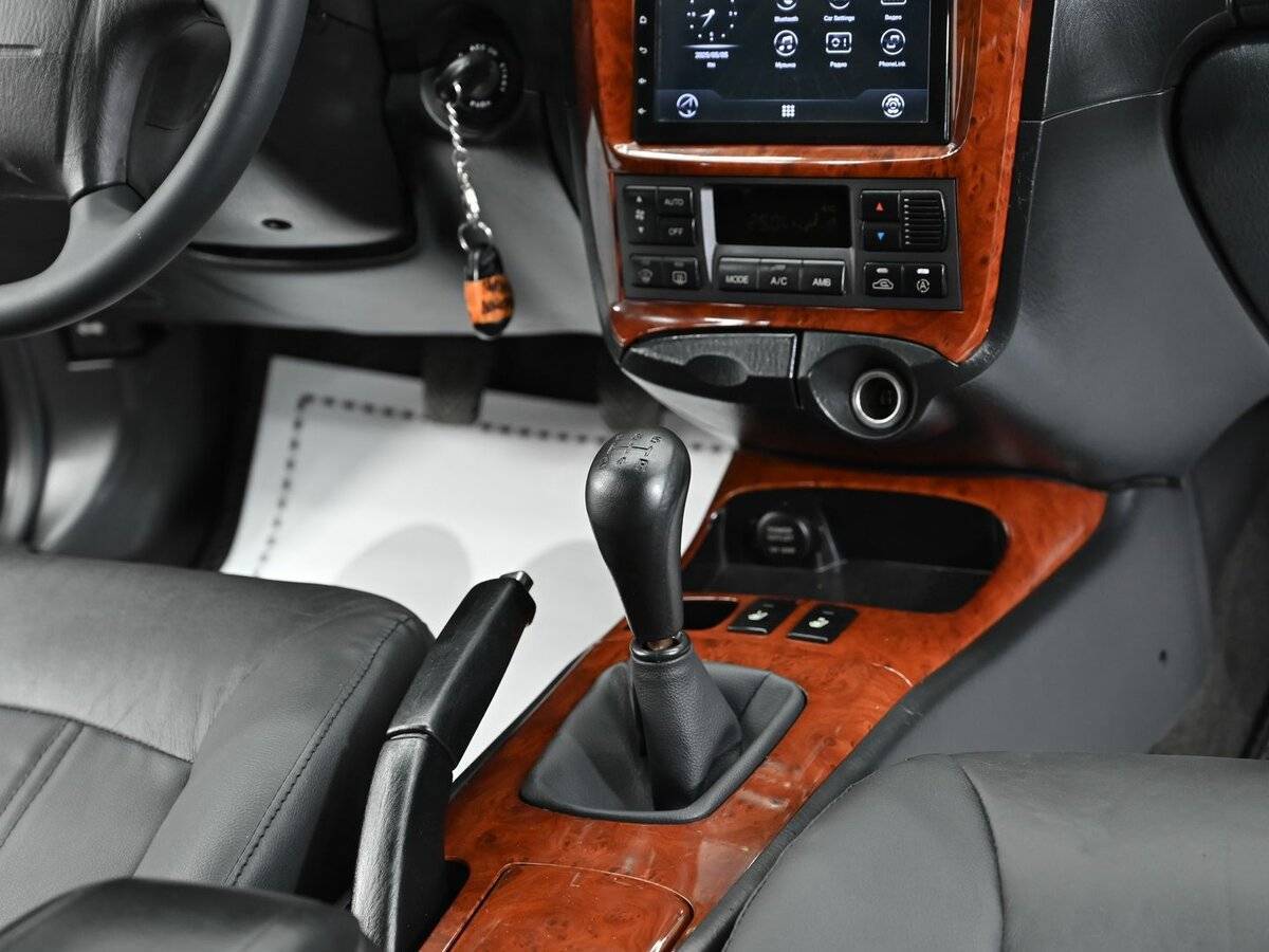 Hyundai Sonata с пробегом — 2005 год. Фото: #10