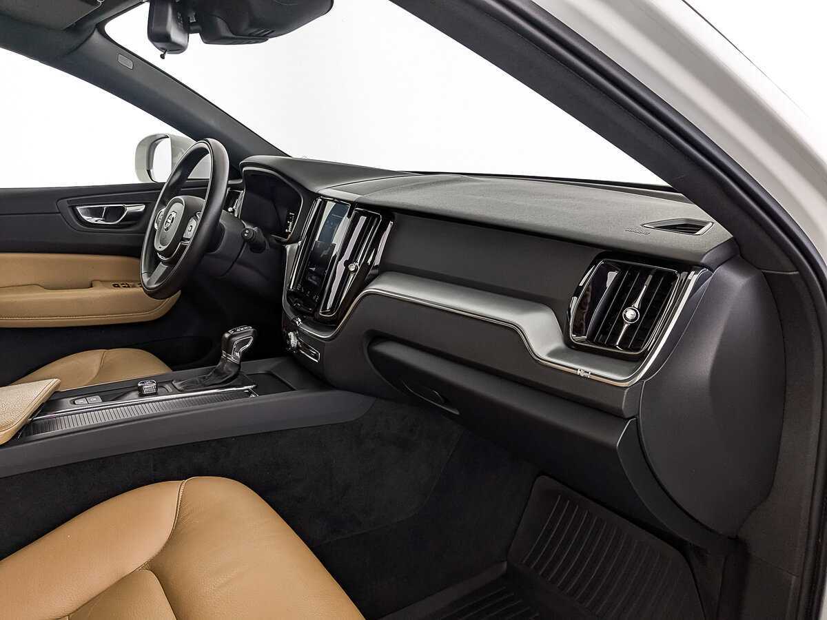 Volvo XC60 с пробегом — 2019 год. Фото: #12