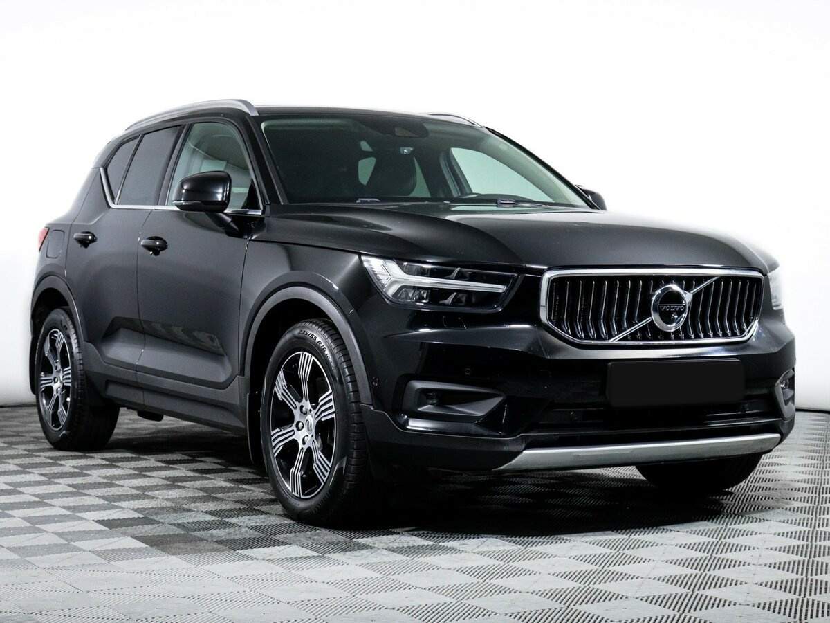 Volvo XC40 с пробегом — 2020 год. Фото: #2
