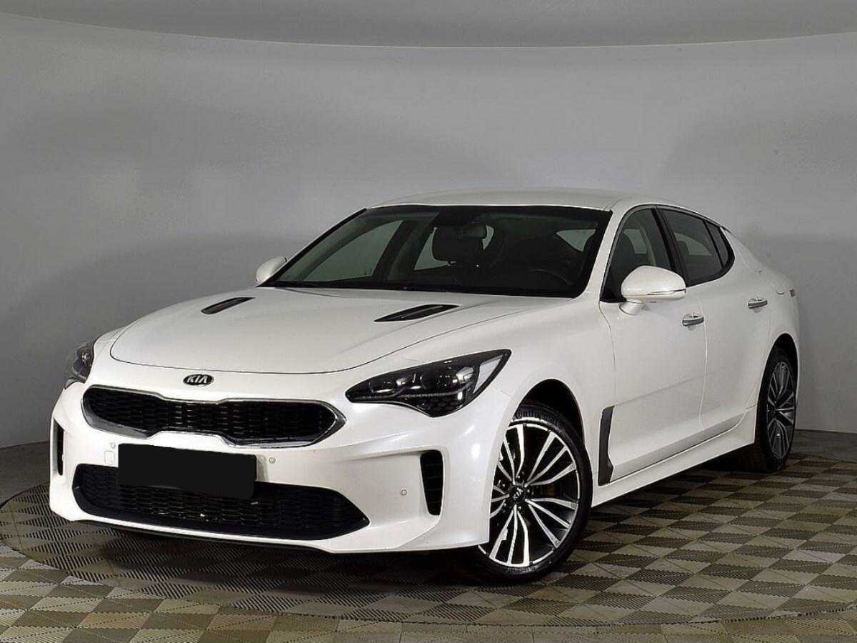 Kia Stinger с пробегом — 2018 год. Посмотреть фото