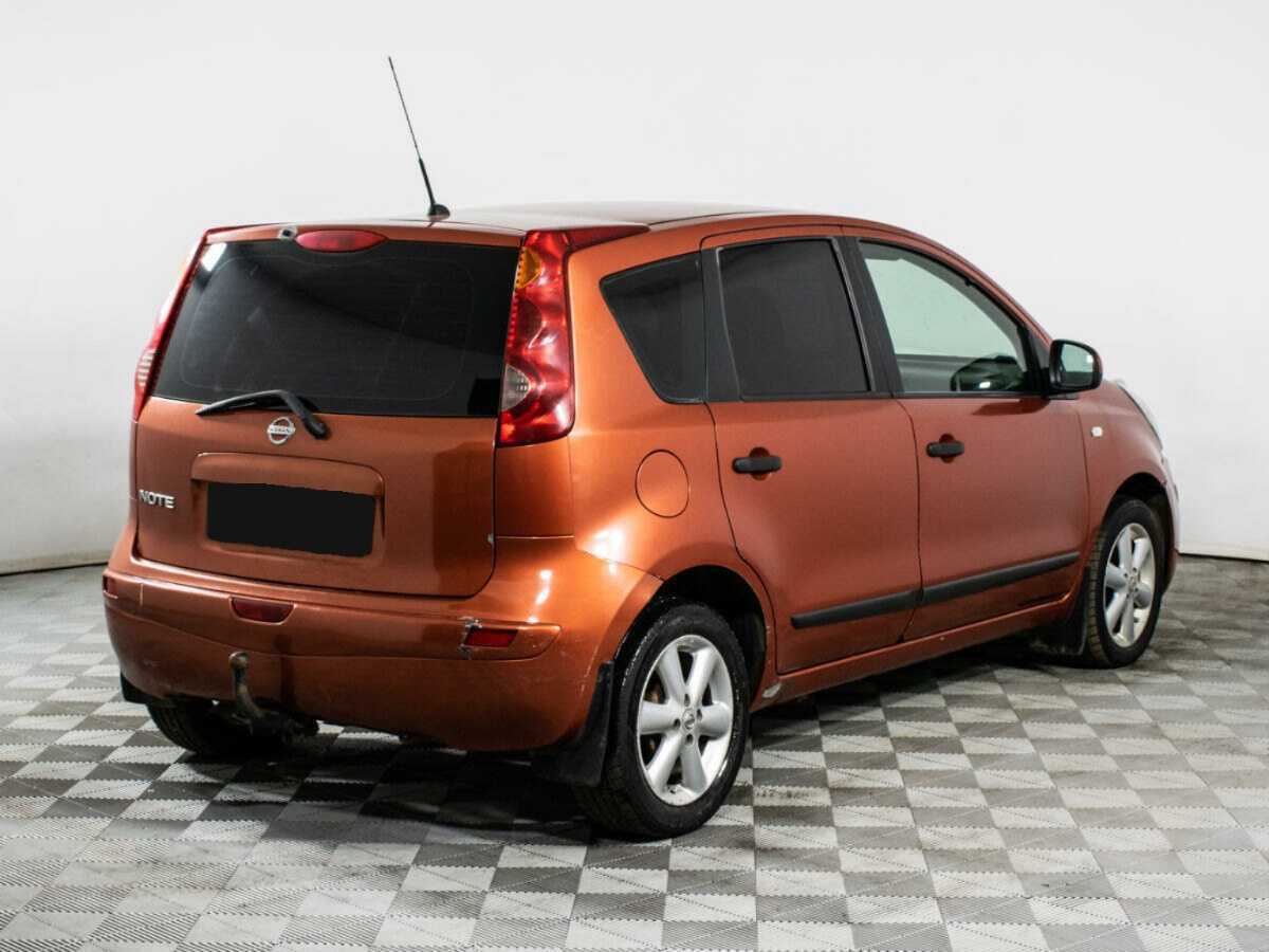 Nissan Note с пробегом — 2008 год. Фото: #3