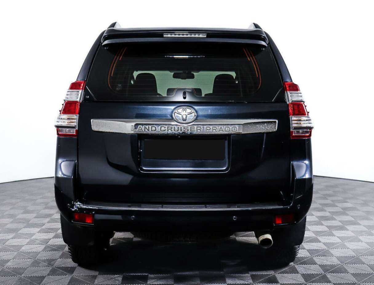 Toyota Land Cruiser Prado с пробегом — 2014 год. Фото: #5
