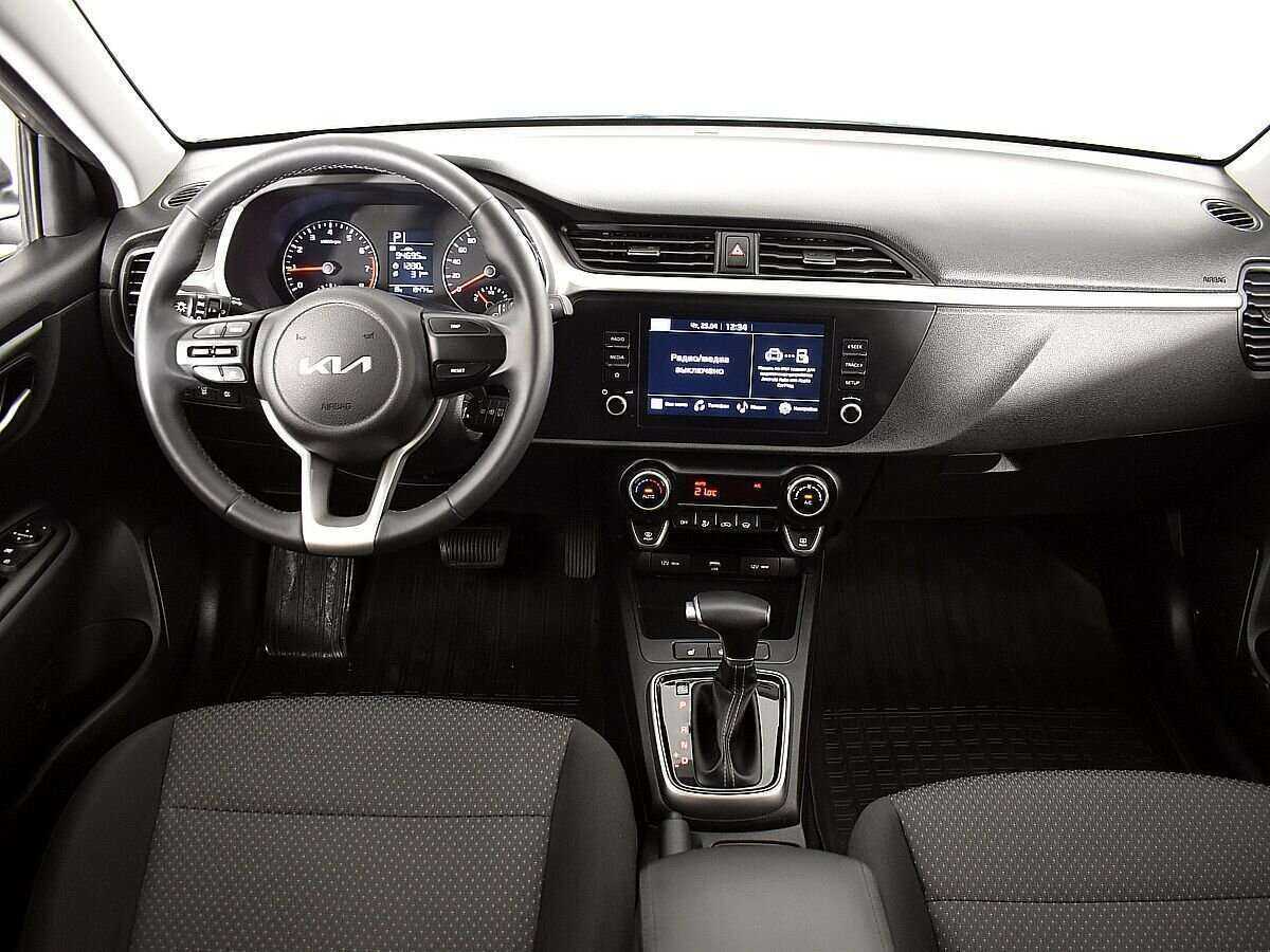 Kia Rio с пробегом — 2021 год. Фото: #9