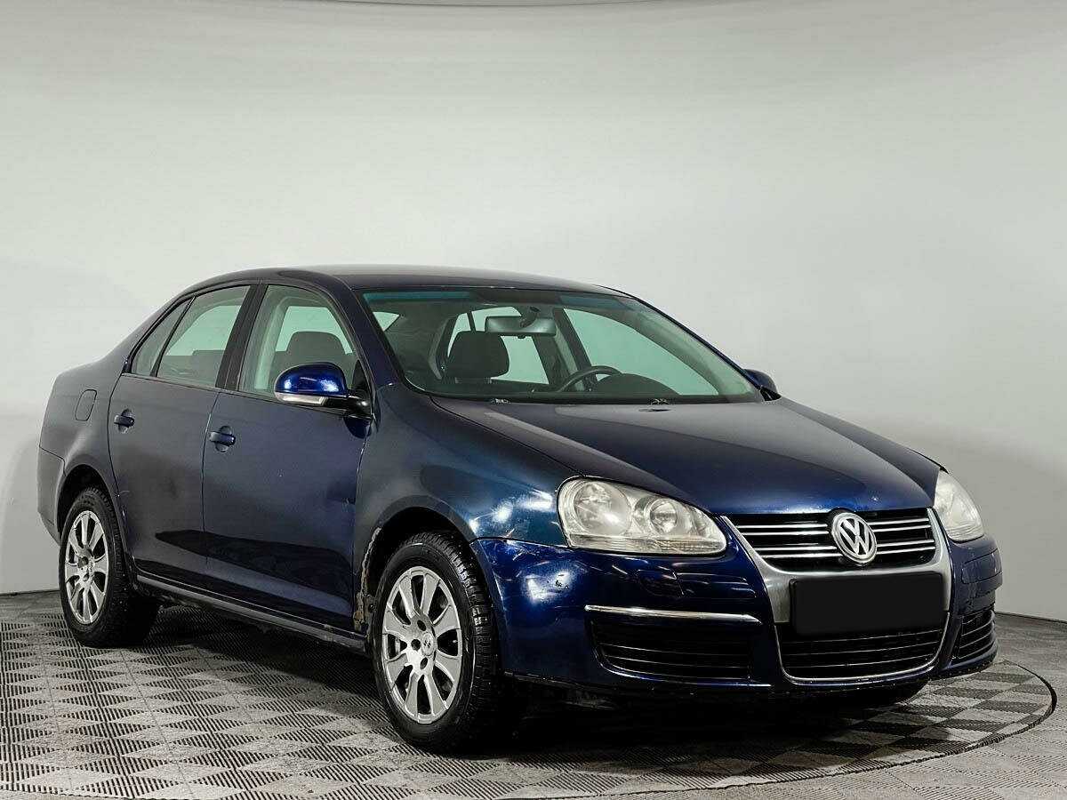 Volkswagen Jetta с пробегом — 2006 год. Фото: #2