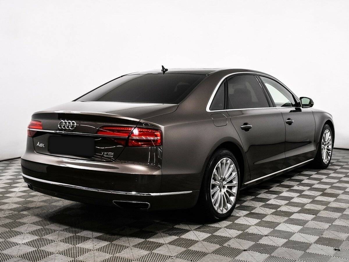 Audi A8 с пробегом — 2015 год. Фото: #4