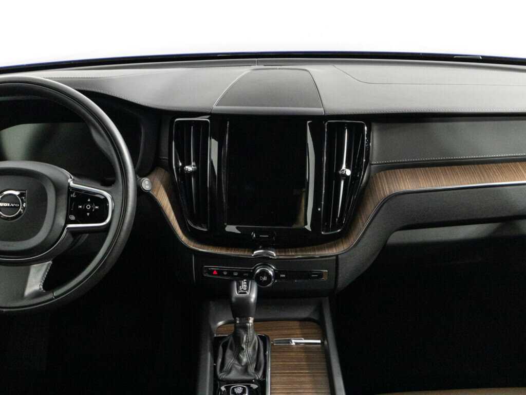 Volvo XC60 с пробегом — 2021 год. Фото: #13