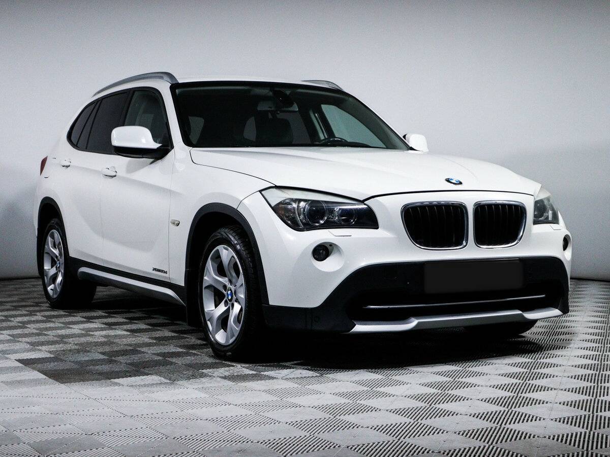 BMW X1 с пробегом — 2011 год. Фото: #2