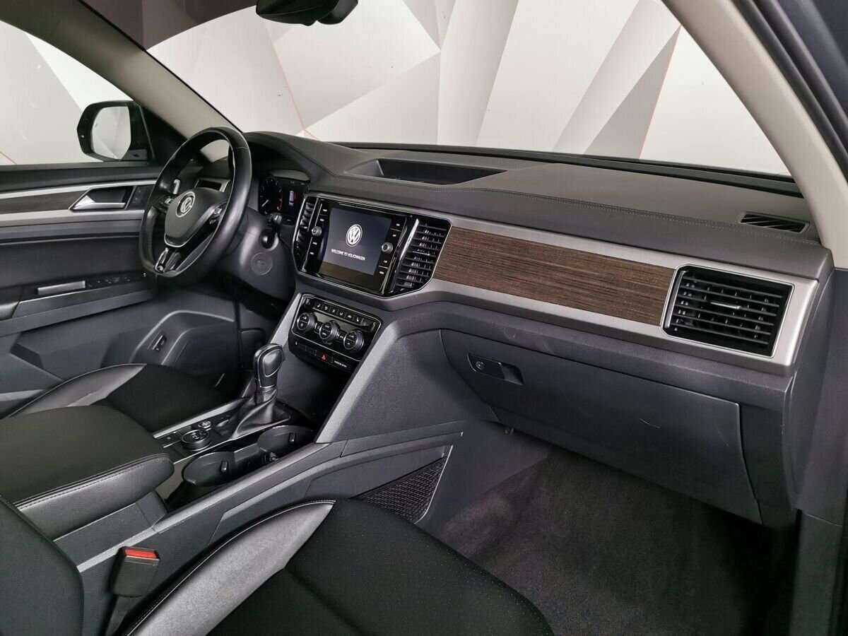 Volkswagen Teramont с пробегом — 2018 год. Фото: #8