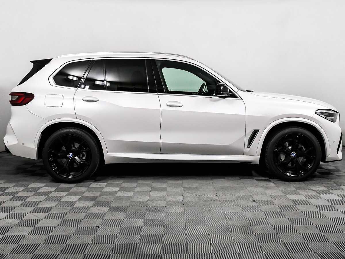 BMW X5 с пробегом — 2022 год. Фото: #3