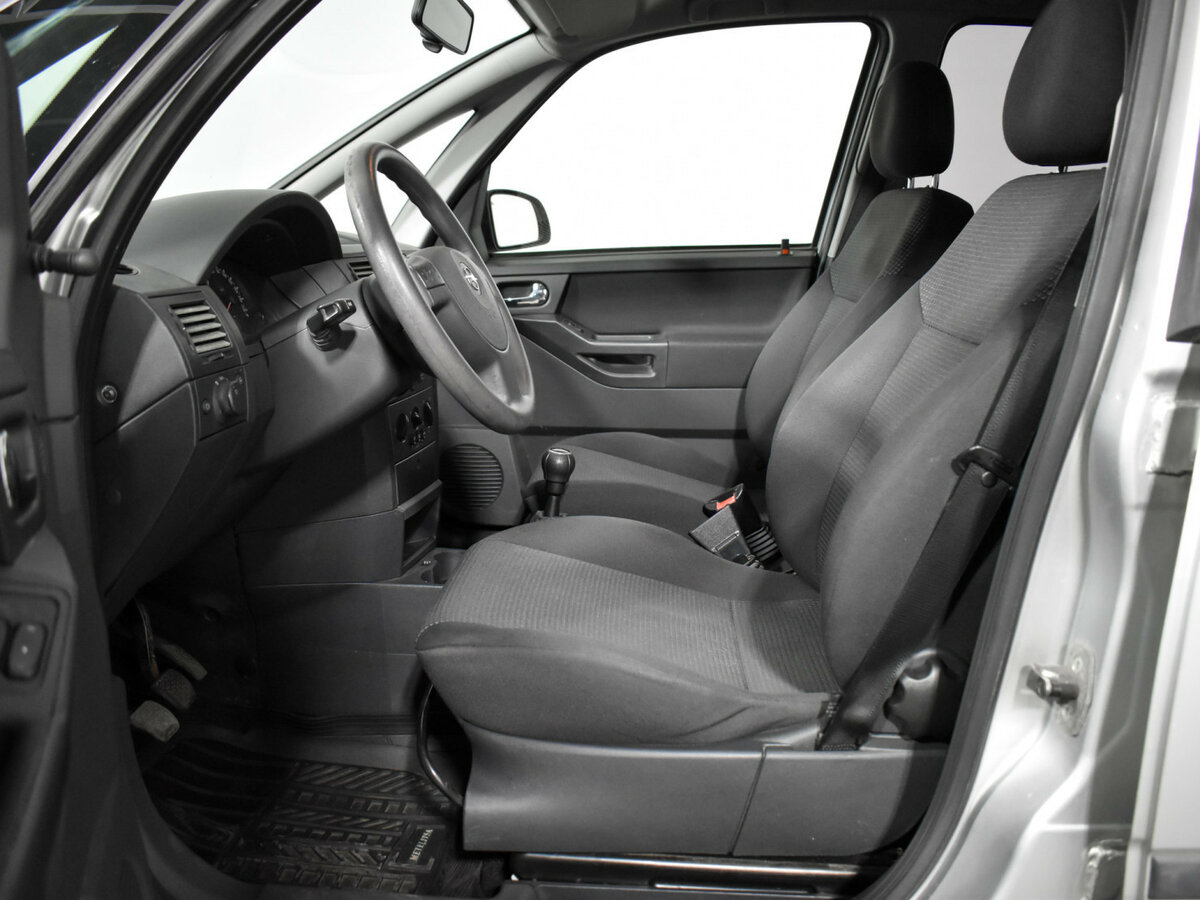 Opel Meriva с пробегом — 2008 год. Фото: #9