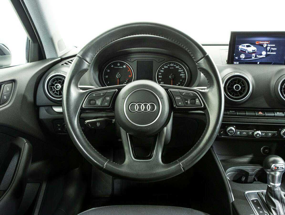 Audi A3 с пробегом — 2018 год. Фото: #13