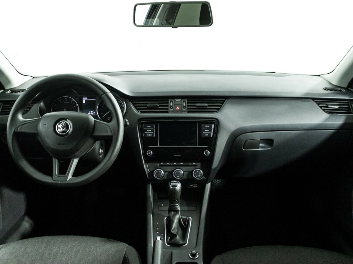 Skoda Octavia с пробегом — 2018 год. Фото: #11