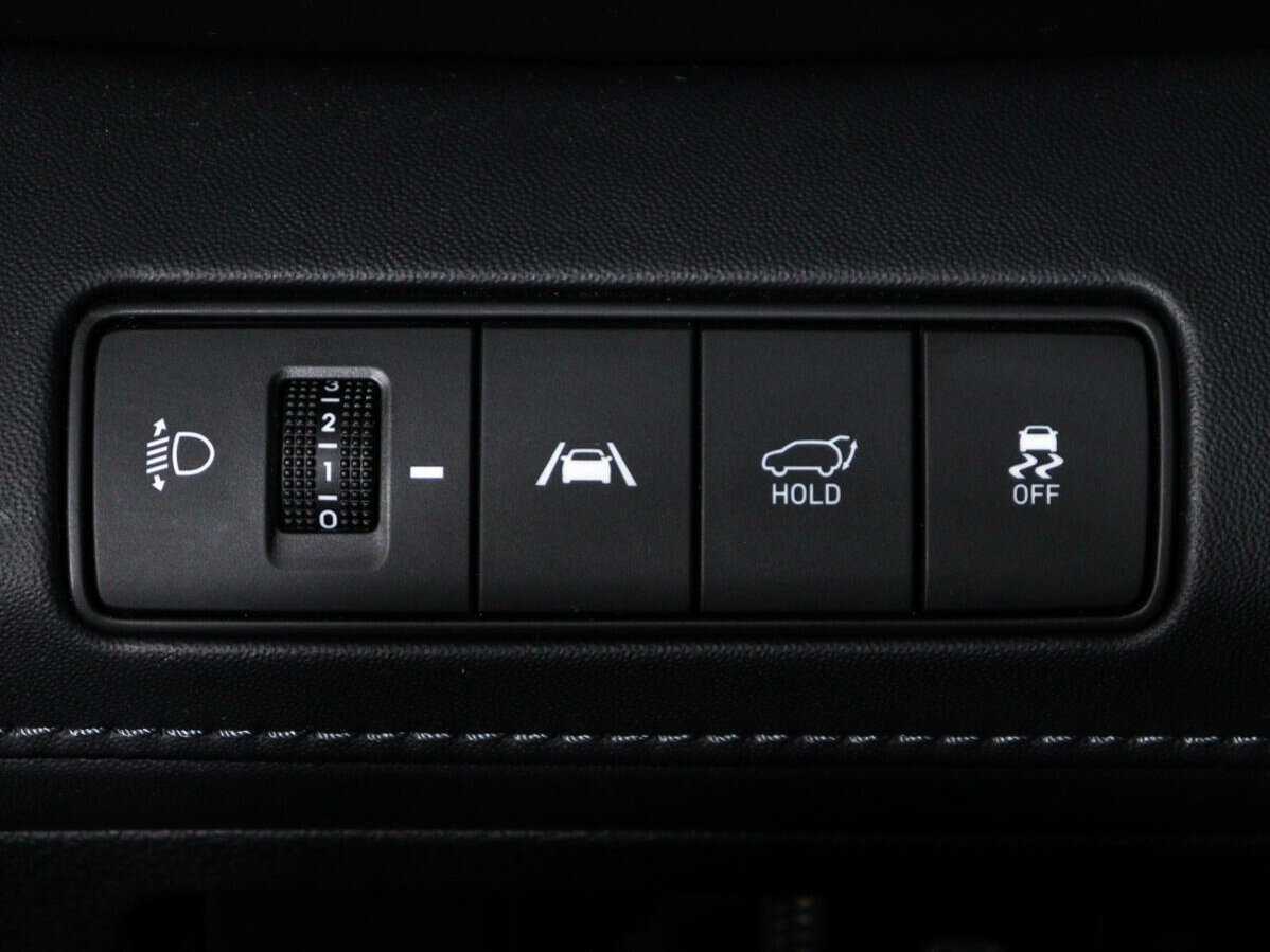 Hyundai Santa Fe с пробегом — 2022 год. Фото: #16