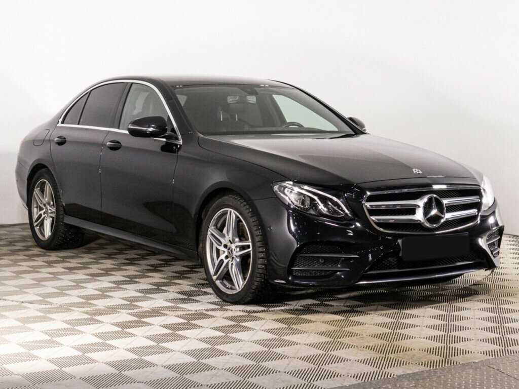 Mercedes-Benz E-Класс с пробегом — 2019 год. Фото: #2