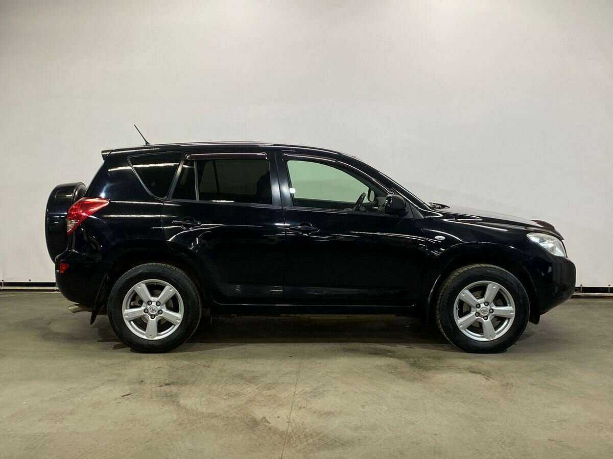Toyota RAV4 с пробегом — 2007 год. Фото: #3