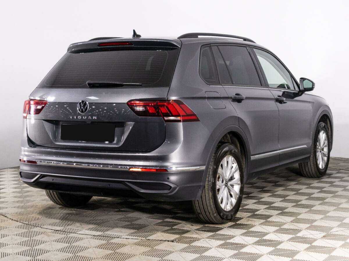 Volkswagen Tiguan с пробегом — 2021 год. Фото: #4