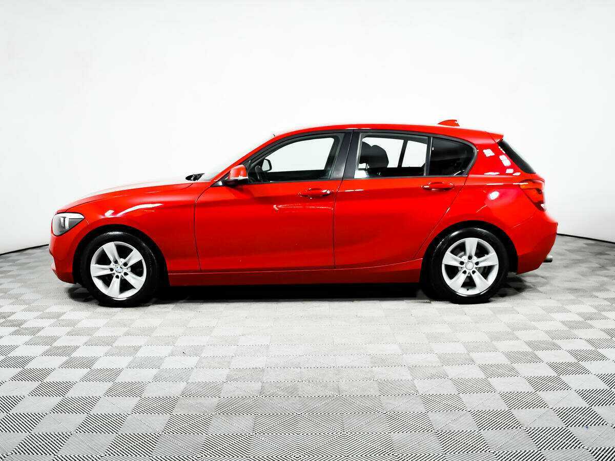 BMW 1 серии с пробегом — 2012 год. Фото: #7
